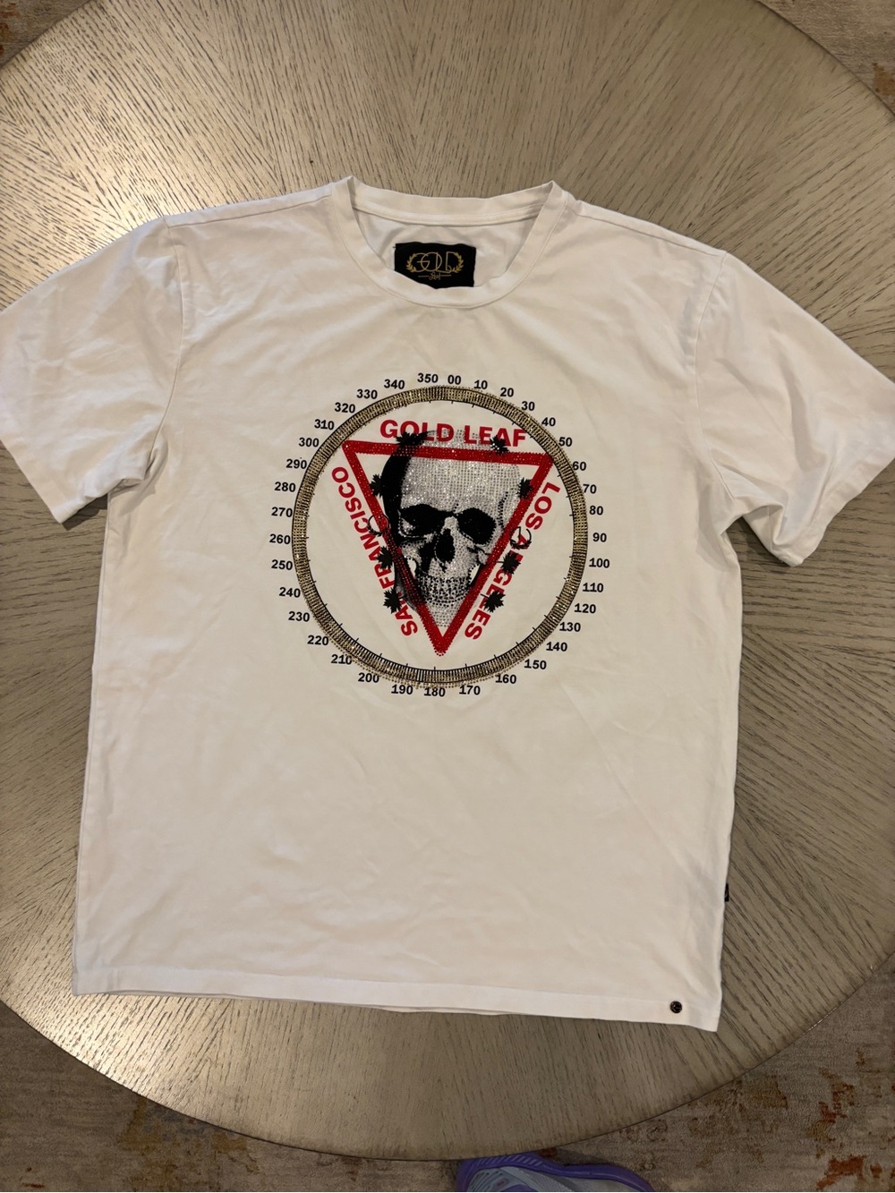 Gold Leaf Skull Embellished Graphic Tee - White